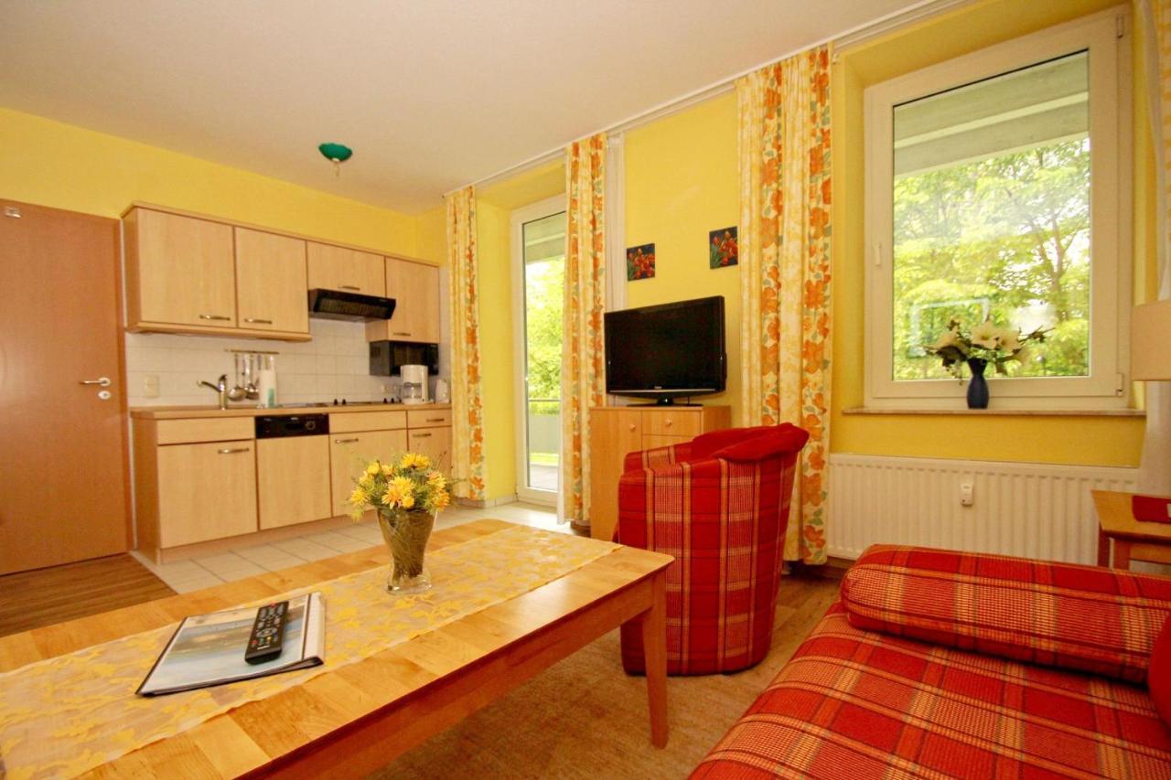 Strandnah, Balkon, Ahoi Erlebnisbad In Sellin Gratis - Strandresidenz Brandenburg Fewo 08 Goehren  Exterior foto